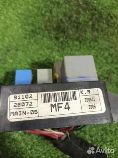 Блок реле Hyundai Tucson хэтчбек 2.0 D4EA 2005