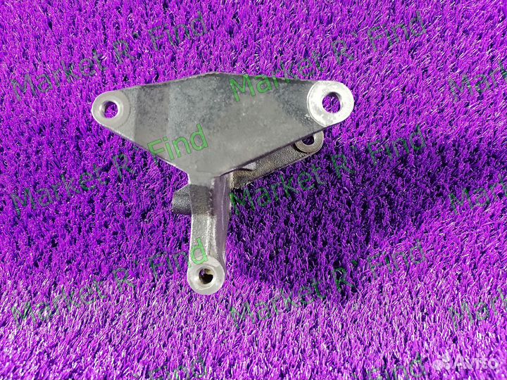 Кронштейн гур Mitsubishi Colt Lancer 8 Mirage 4G13