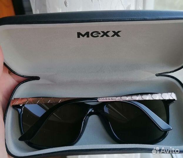 Солнцезащитные очки Mexx