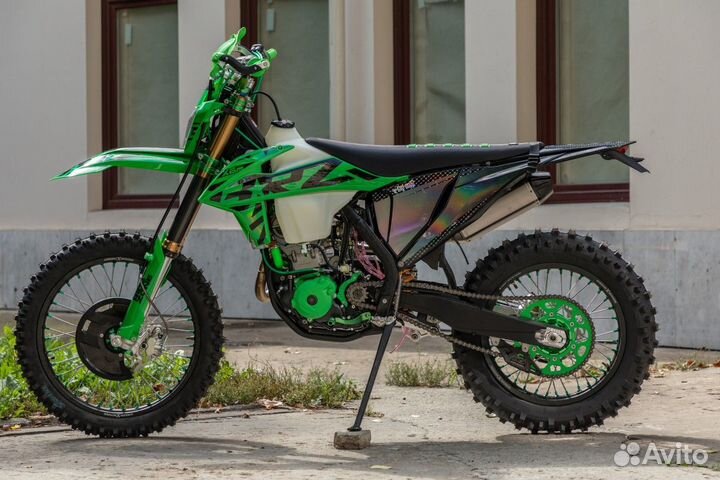 Кроссовый мотоцикл brz x6 nb300