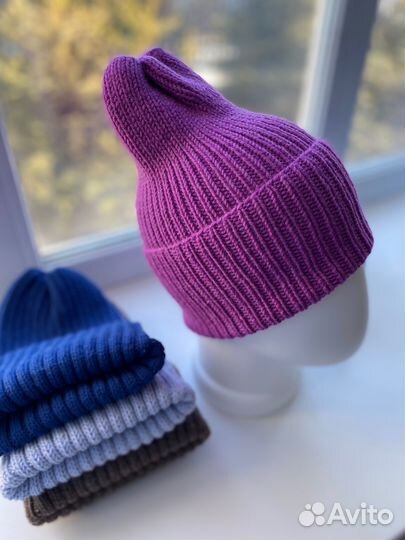 Шапка женская вязаная ручная работа