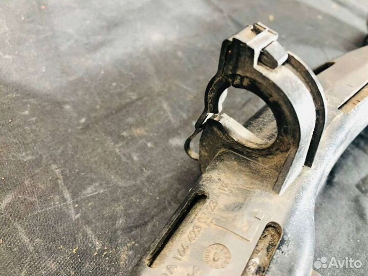 Рычаг задний левый A1664230723 Mercedes-Benz GL X1