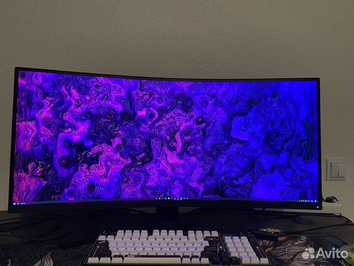 Монитор Xiaomi Mi Curved Gaming Monitor