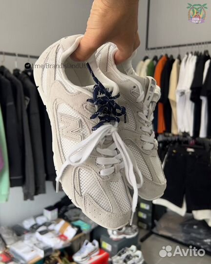 Miu Miu x New Balance 530 - White / Белые