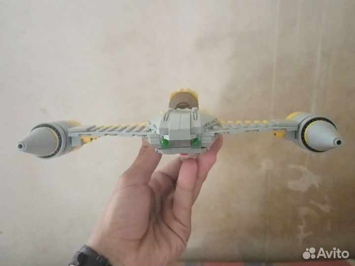 Lego starwars корабль из набора 