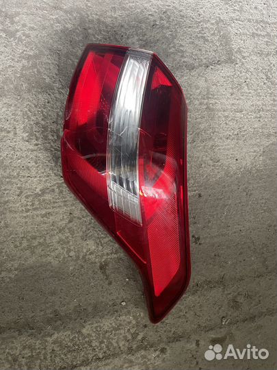 Фонарь Hyundai Creta 16-21 оригинал, с трещиной