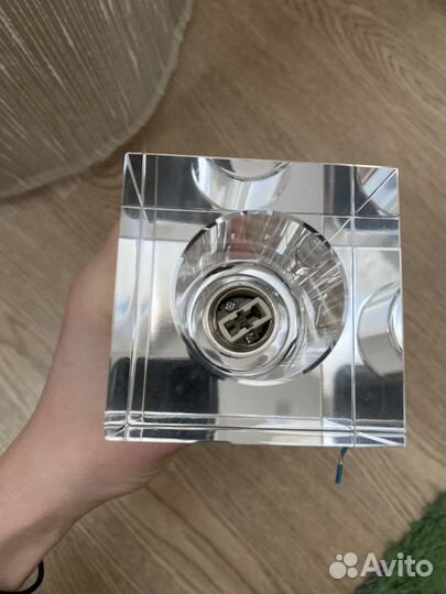 Светильник встраиваемый точечный потолочный