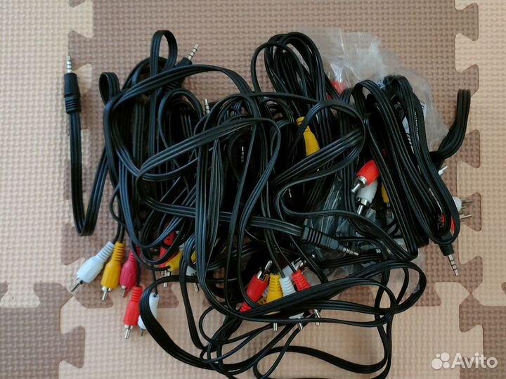 Кабель 3,5 Jack - 3x RCA Тюльпаны