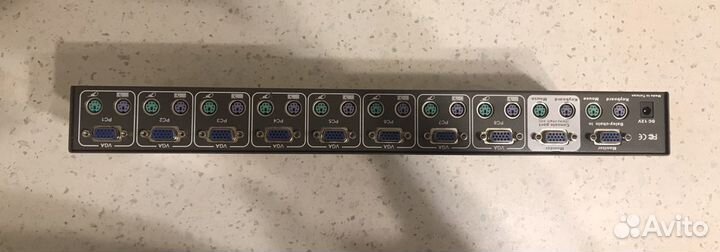 KVM переключатель D-Link dkvm-8E