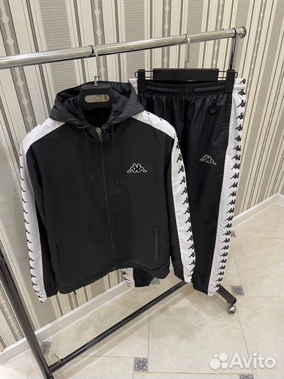 Спортивный костюм kappa
