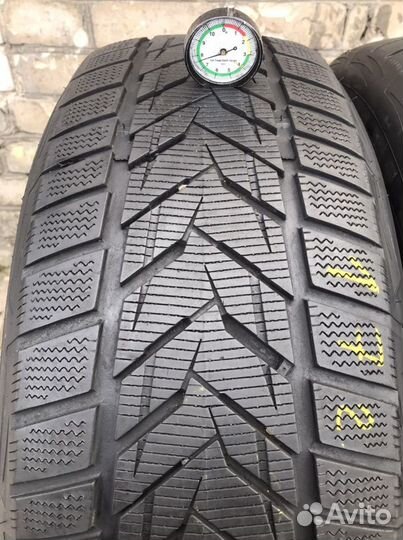 Vredestein Wintrac Xtreme S 255/50 R20 109V