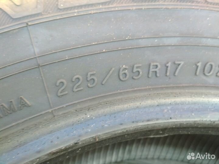 Yokohama Geolandar G98A 225/65 R17 102V