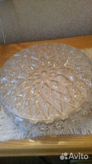 Стеклянные плафоны для ванной