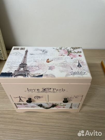 Шкатулка для украшений