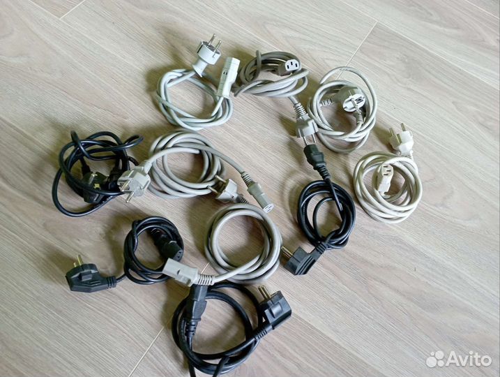 Кабель питания C13