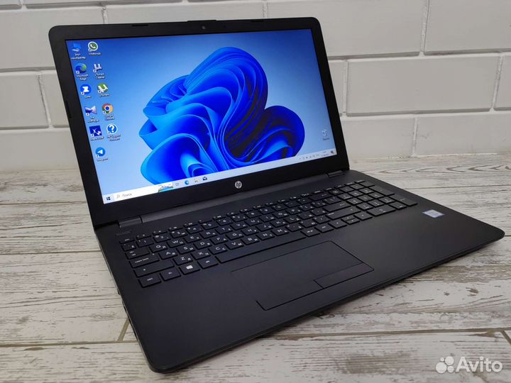 Шустрый ноутбук HP i3 : SSD