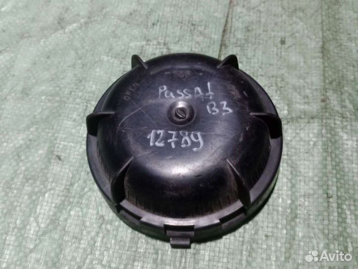 Крышка фары Volkswagen Passat B3 универсал 1.8I