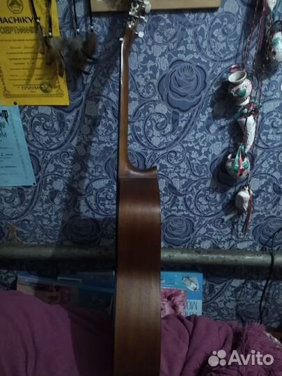 Продам гитару