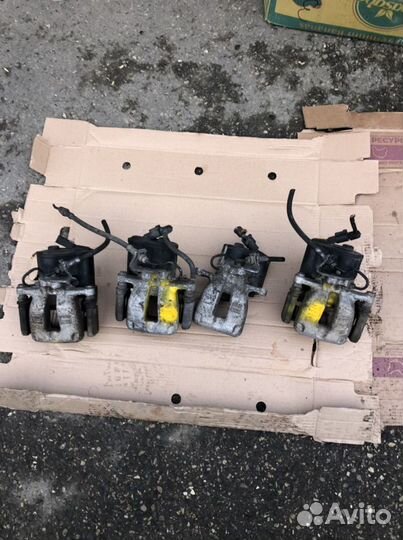 Суппорт задний volkswagen passat B6