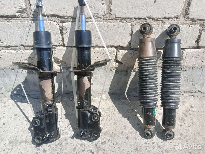 Амортизаторы на kia rio 3 мандо