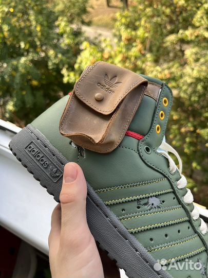 Adidas Top Ten Hi x Star Wars Boba Fett