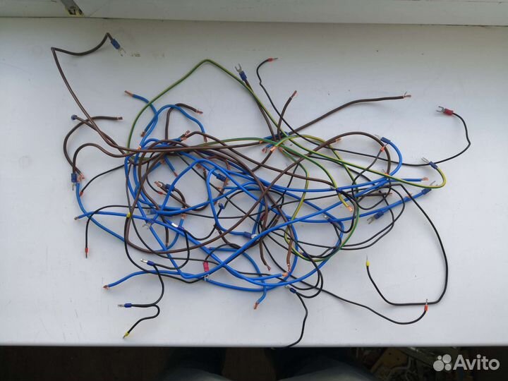 Преобразователь, регулятор напряжения