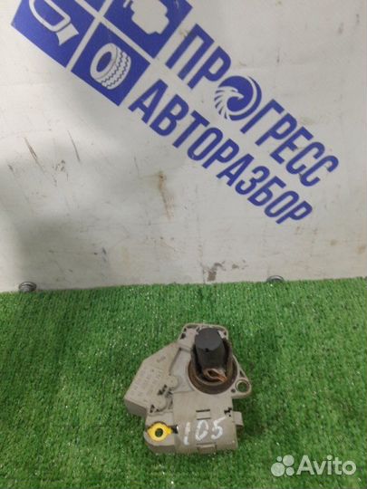 Клемма аккумулятора Mercedes-Benz W202 седан 1.8