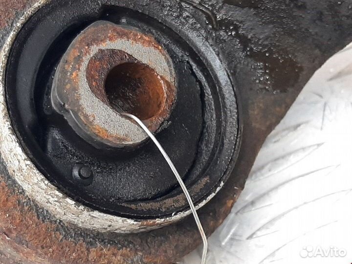 Рычаг передний правый для Volkswagen Touareg 1