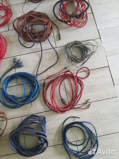 Провода тюльпаны для музыки