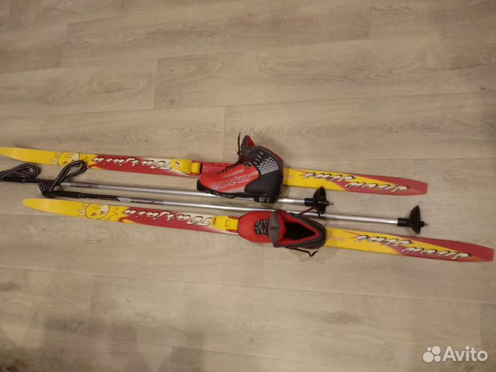 Лыжный комплект, лыжи беговые, ботинки, палки
