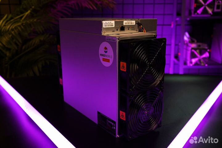 Майнер Antminer S21 PRO 234 новый