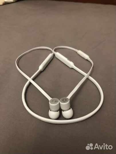 Наушники beatsX