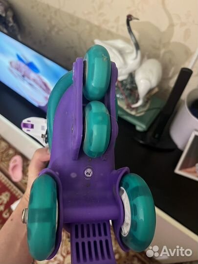 Роликовые коньки