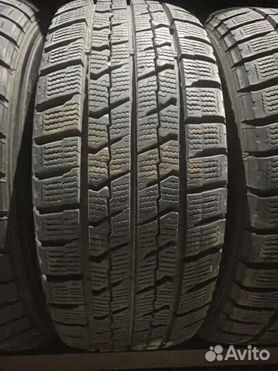 Goodyear Ice Navi Zea 205/65 R16 90L