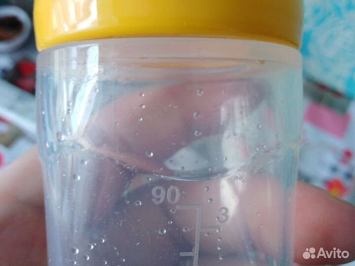 Бутылка с ложкой