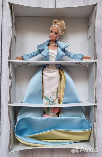 Коллекционная кукла Barbie Serenade in Satin