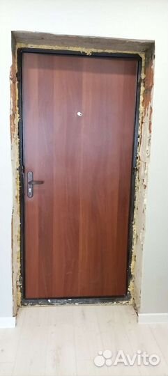 Дверь входная металлическая