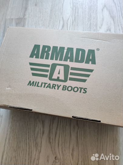 Трекинговые ботинки