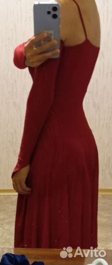 Нарядное платье