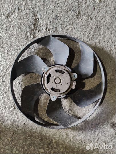 Вентилятор охлаждения Laguna 2