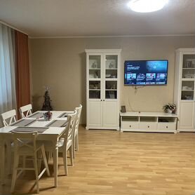 3-к. квартира, 100 м², 1/2 эт.