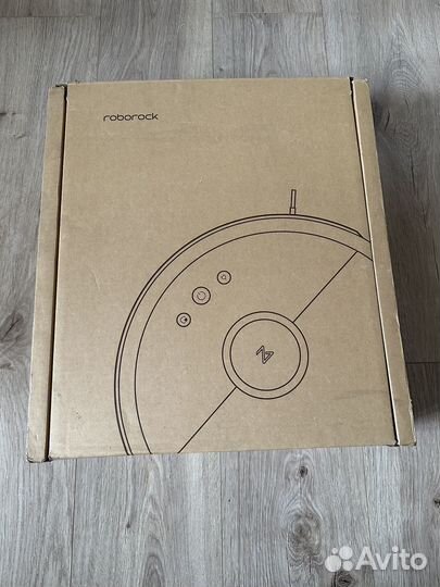 На брони Робот пылесос xiaomi roborock Sweep One