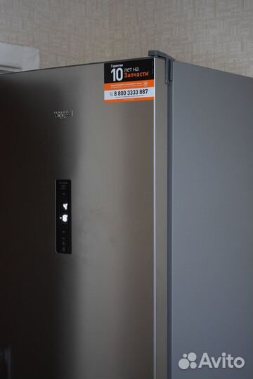 Холодильник Whirlpool Total No Frost На гарантии