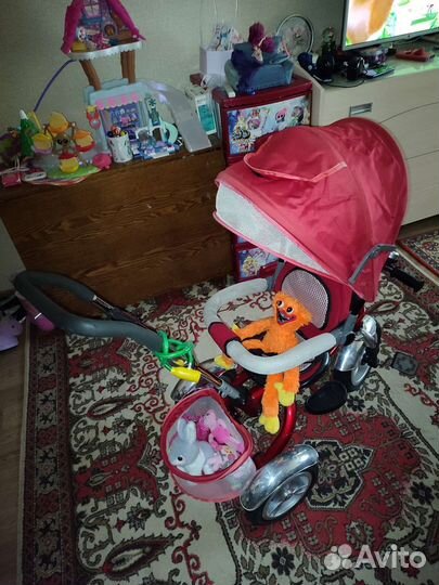 Детский трехколесный велосипед