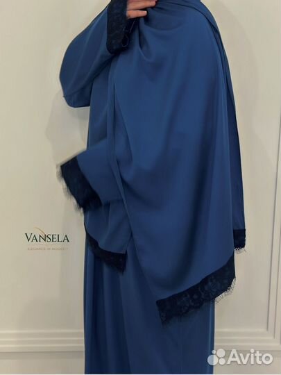 Платье с шарфом намазник