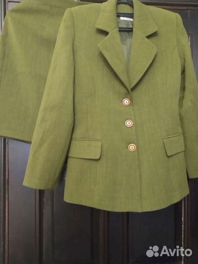 Костюм табачный