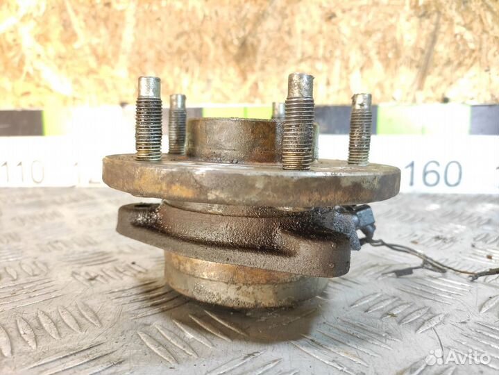 Ступица передняя Chevrolet Captiva 2006-2010