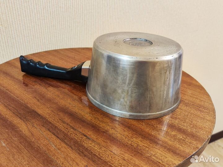 Кастрюля литой алюминий 2 л