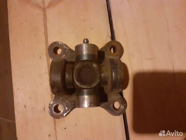 Крестовина мицубиши паджеро