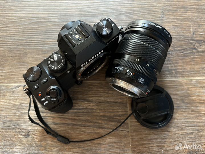 Фотоаппарат Fujifilm X-S10 и аксессуары